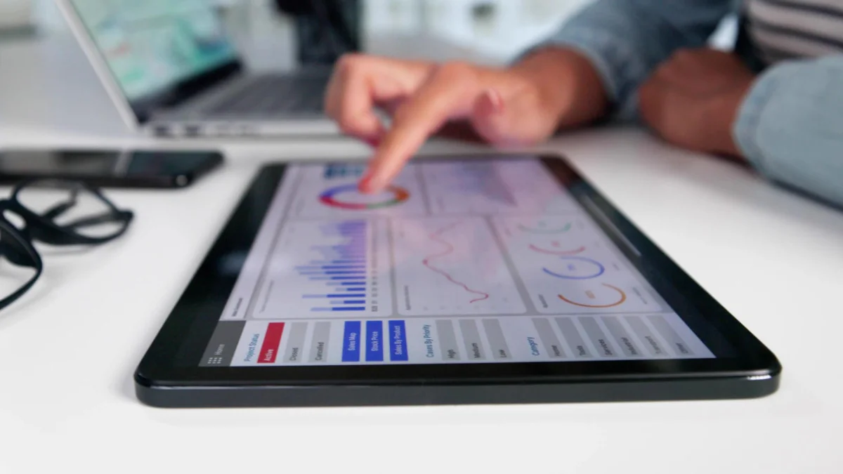 Apakah Lulusan Bisnis Digital Bisa Jadi Data Analyst?