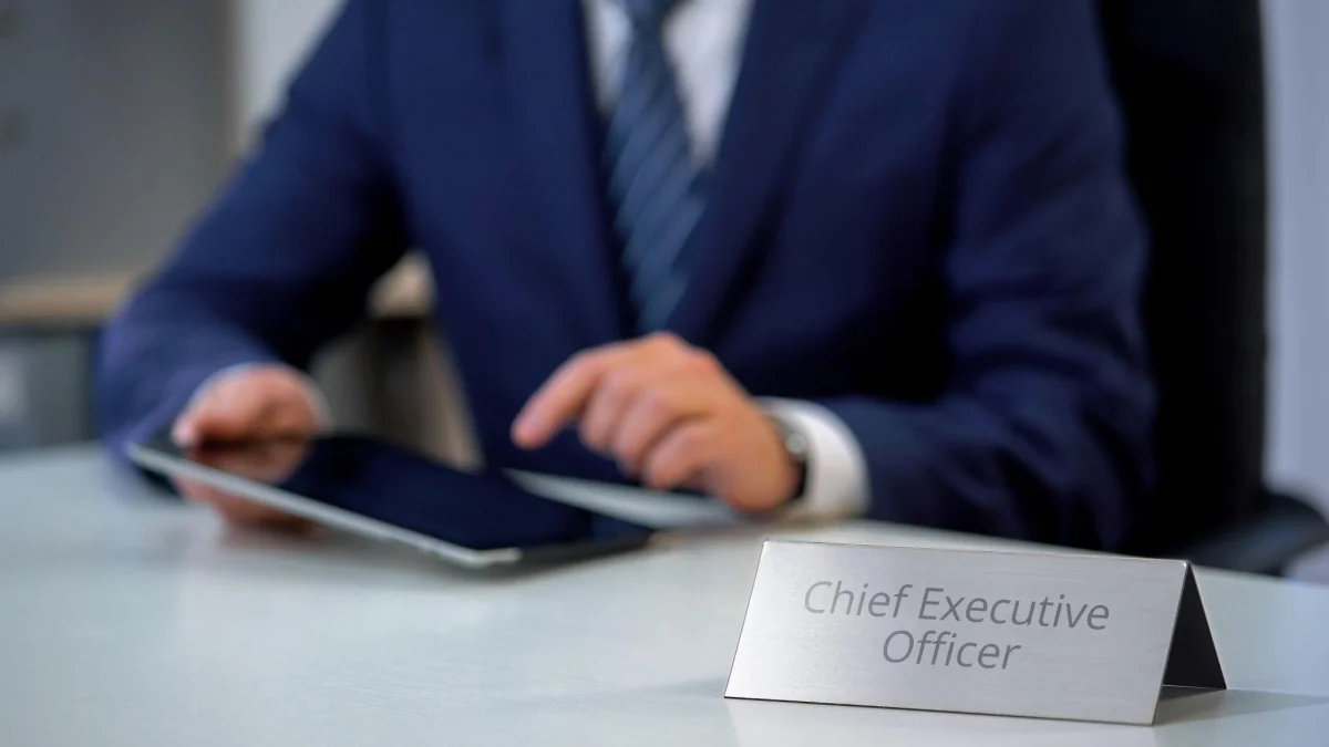 Apakah Lulusan Bisnis Digital Bisa Jadi Chief Executive Officer?