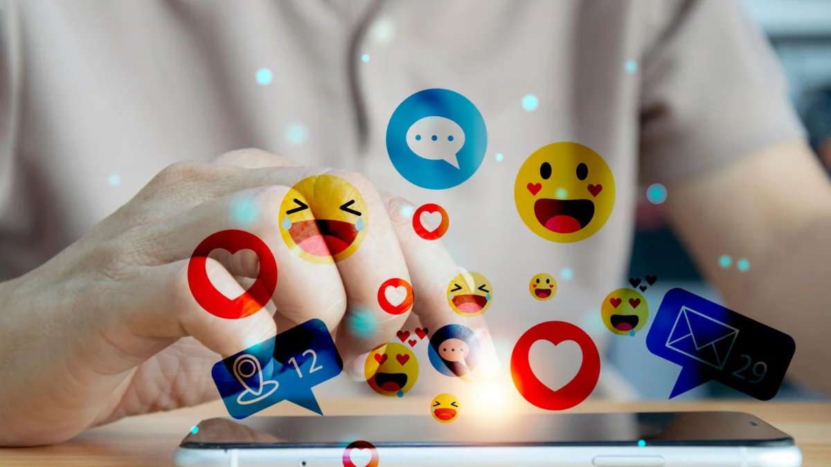 Apakah Lulusan Bisnis Digital Bisa Jadi Social Media Manager?