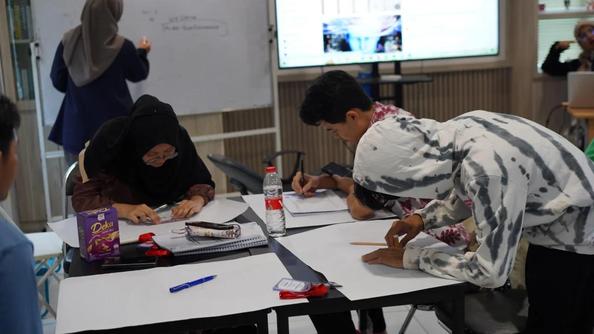 Pentingnya Design Thinking untuk Mahasiswa Bisnis Digital di Era Inovasi